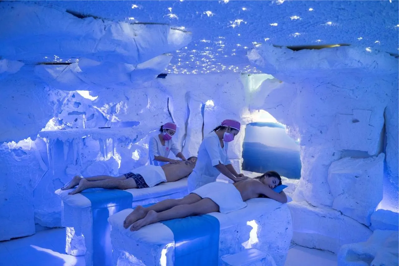 Clinica Antienvejecimiento & Wellness Spa Medellin Hotel